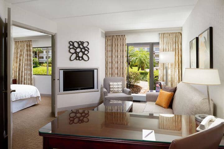 Room 20 of 53
