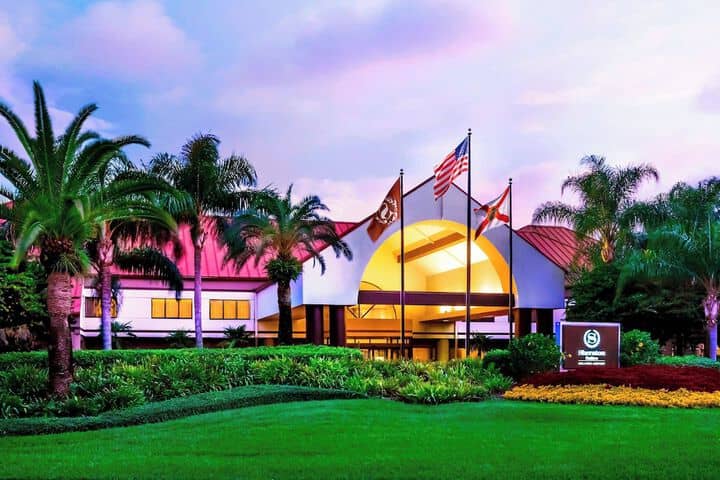 Hotel 50 of 53